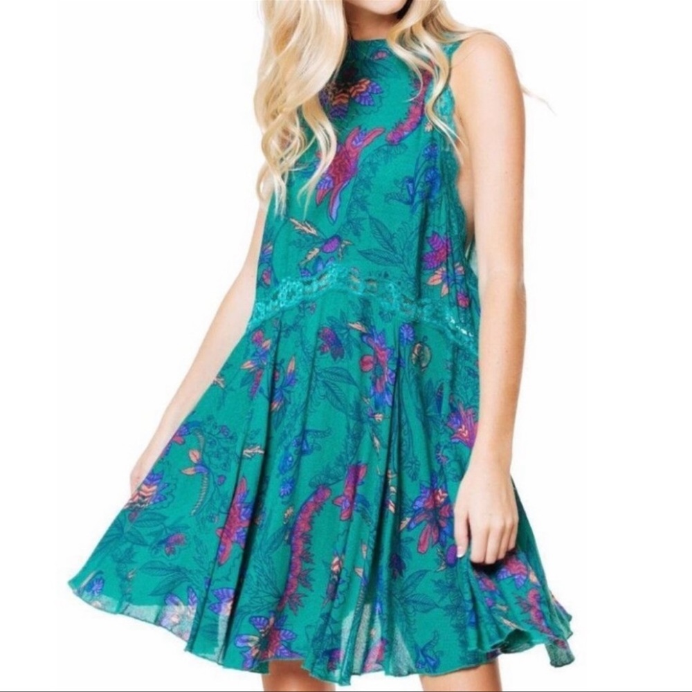 FREE PEOPLE Sz XS Oversized She Moves High Neck Sleeveless Mini Green Chemise
